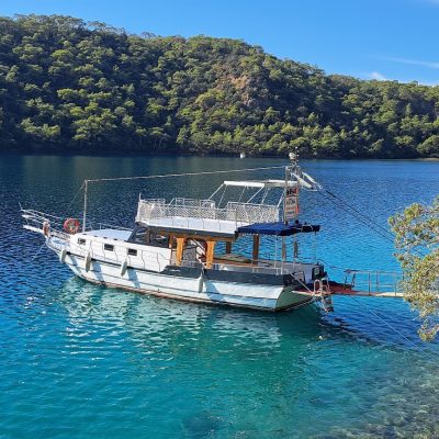 ÖLÜDENİZ ÖZEL TEKNE - MADONNA (1)